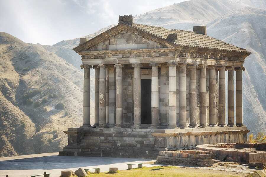 Развитие туризма в Армении — обзор достопримечательностей и интересные факты