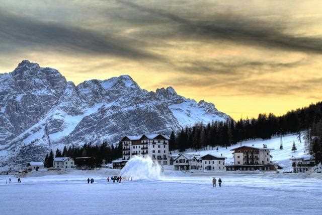 Развлечения и апрès-ски на горнолыжных курортах Доломитовых Альп