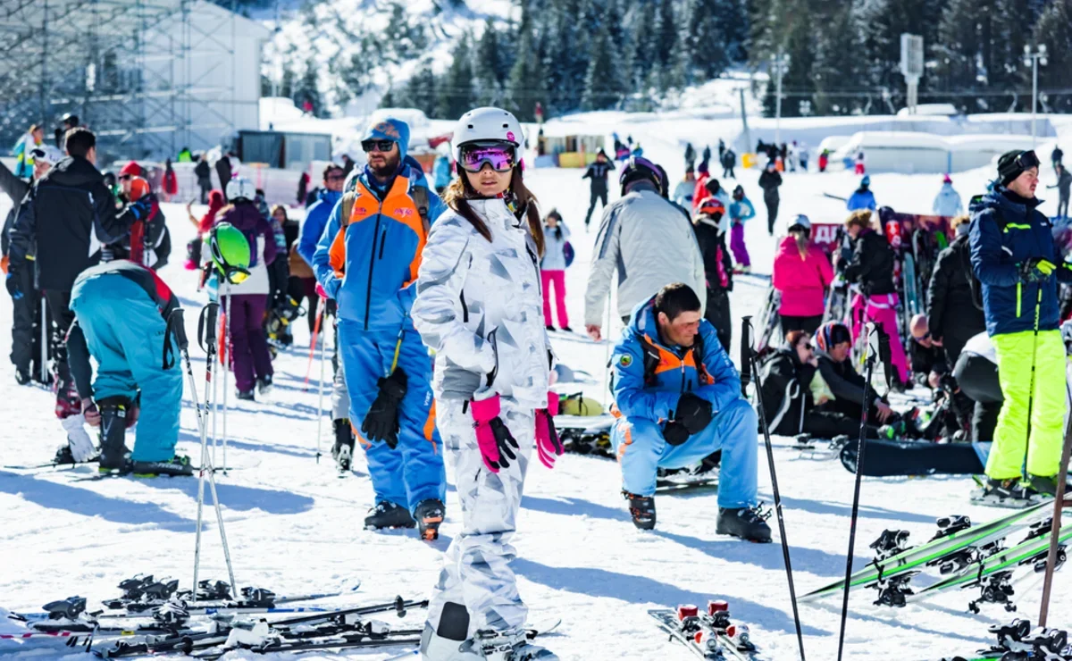 Лучшие горнолыжные туры в феврале: куда отправиться на катание?