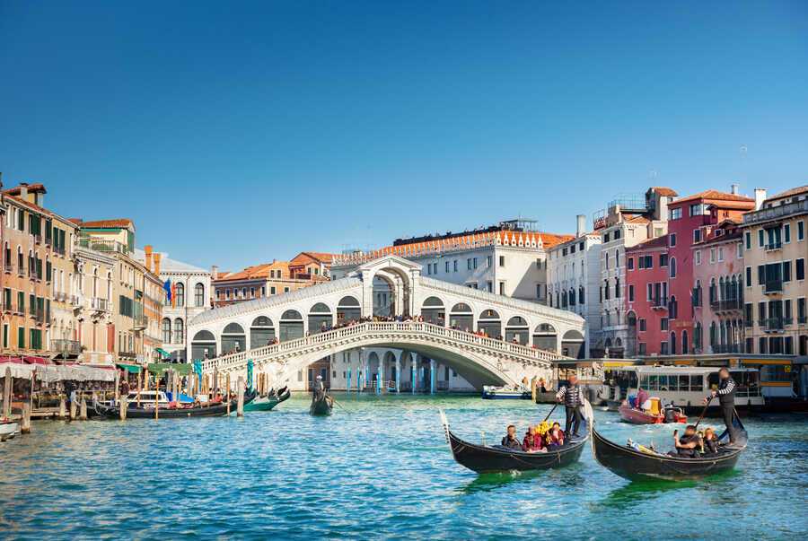 Лучшие предложения на горящие туры в Италию: выгодные цены и увлекательные маршруты
