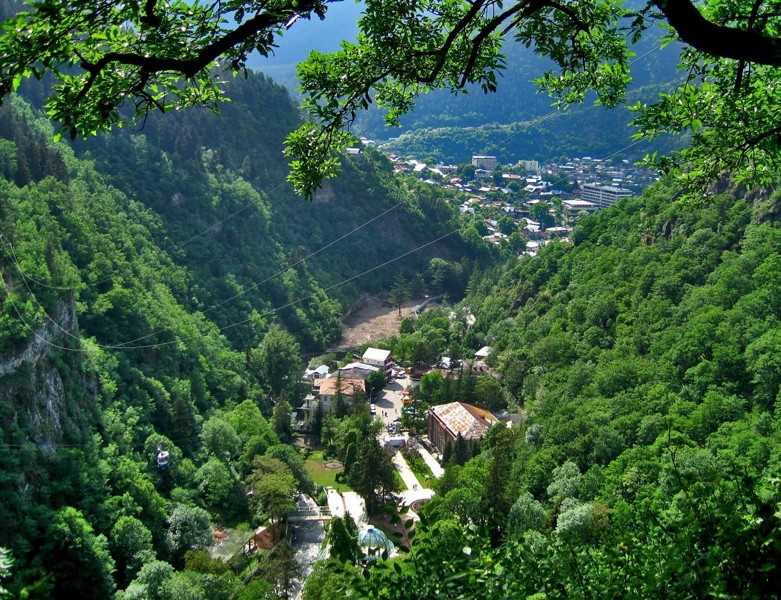 Лучшие туристические маршруты по Грузии: открытие сокровищ Кавказа