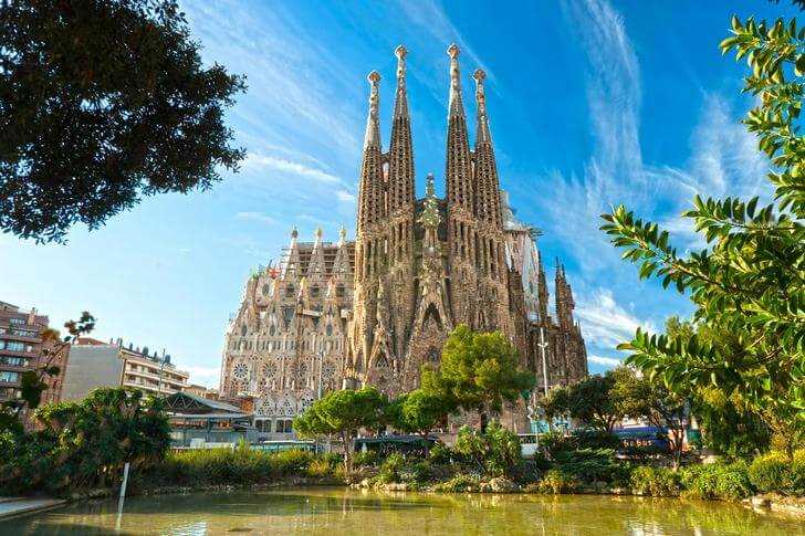 Лучшие туристические маршруты по Испании