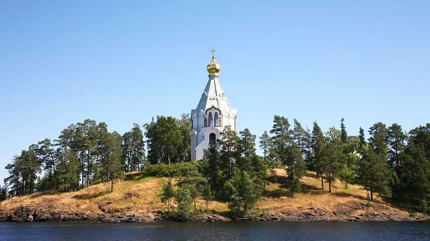 Отдых и активный туризм на Русском Севере: посещение острова Алексеевская